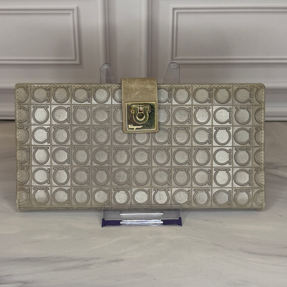 Salvatore Ferragamo Ivory/Gold Gancini Embossed Wallet